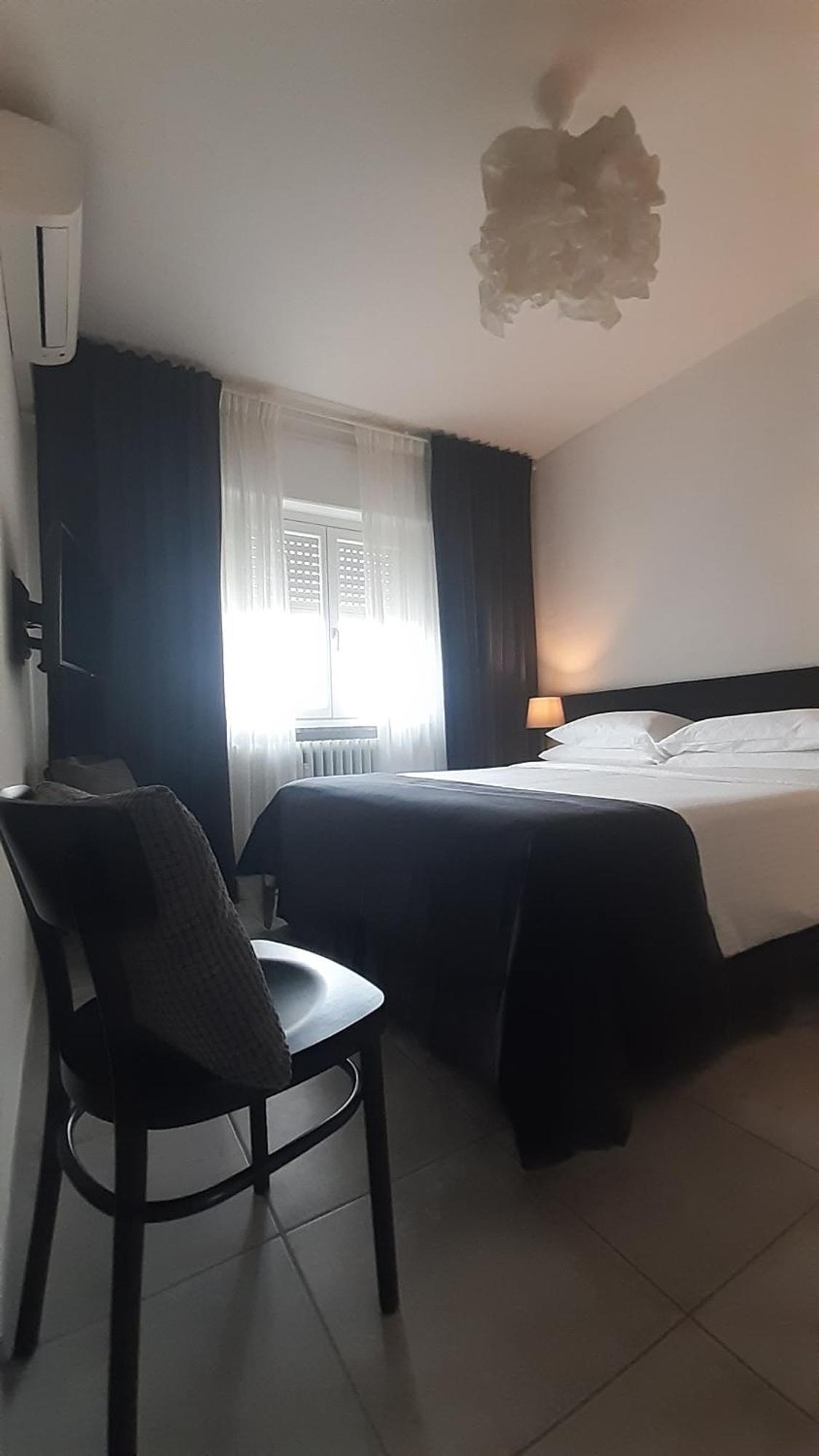 Hotel La Duchessa Alba  Zewnętrze zdjęcie